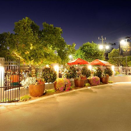 The Stirling Arms Hotel Perth Esterno foto